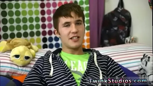 ดู Gay twinks cum feet movie Kain Lanning is a steamy little dude from Tube เจ๋งๆ