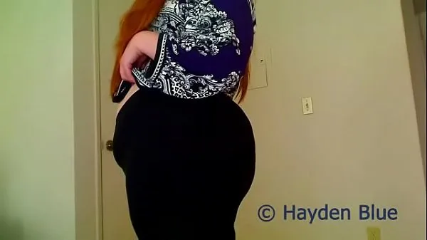 Pozrite si BBW Hayden Blue Striptease Ass And Belly Play cool Tube
