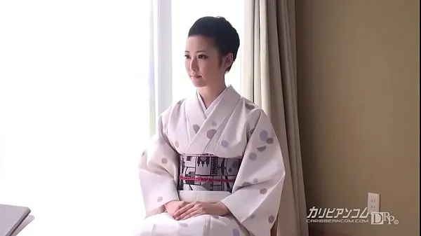 دیکھیں The hospitality of the young proprietress-You came to Japan for Nani-Yui Watanabe کول ٹیوب
