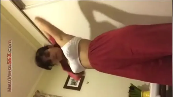 Obejrzyj Indian Muslim Girl Viral Sex Mms Video fajny kanał