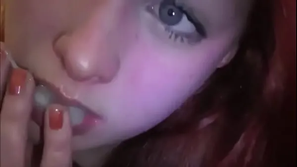 Tonton Married redhead playing with cum in her mouth Cool Tube