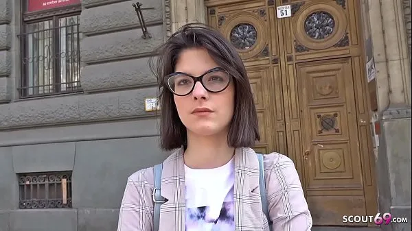 Mira scout alemÁn la estudiante de 18 años sara ao follada analmente en un casting real después de la universidadtubo genial