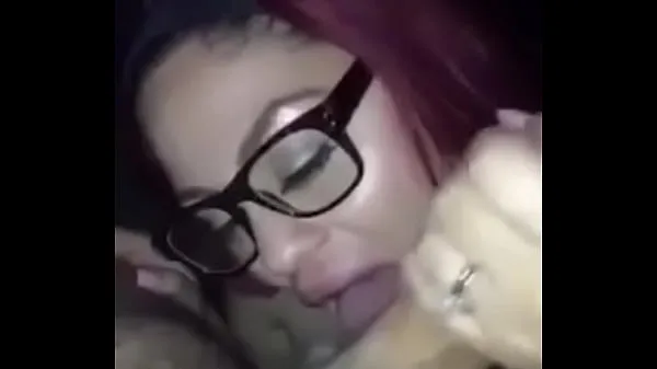 Xem Bitch with glasses blowjob Cool Tube