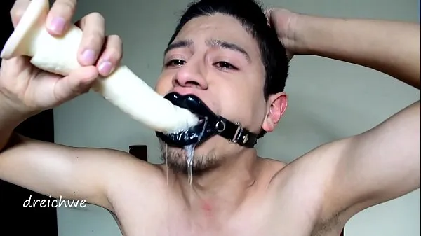 Sucking dildo very hard शानदार ट्यूब देखें