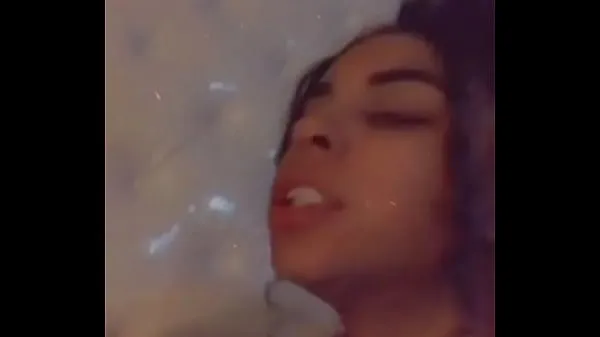 Assista Bae comendo esse pau em Las Vegas interracial quente tubo legal