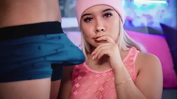 Sledujte Colombian blonde loves sucking her stepbrother's cock live cool Tube