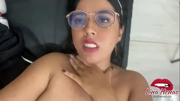 MY STEP-SON FUCKS ME AFTER FINISHING THE HOT VIDEO CALL WITH HIS DAD - PART 2 harika Tube'u izleyin