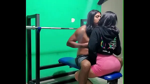 Se Fucking a girl who likes to exercise at home cool Tube