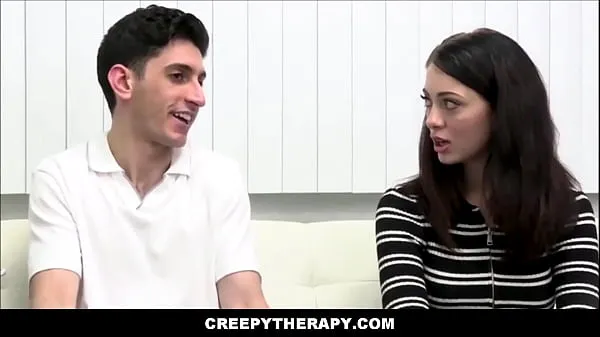 Guarda CreepyTherapy - Terapista MILF dal culo grosso Terapia sessuale familiare con una giovane sorellastra e fratellastro in ufficioil fantastico Tube