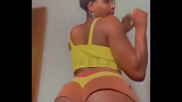 Assista Linda bunda morena Thang Thanging Dick pendurado tubo legal